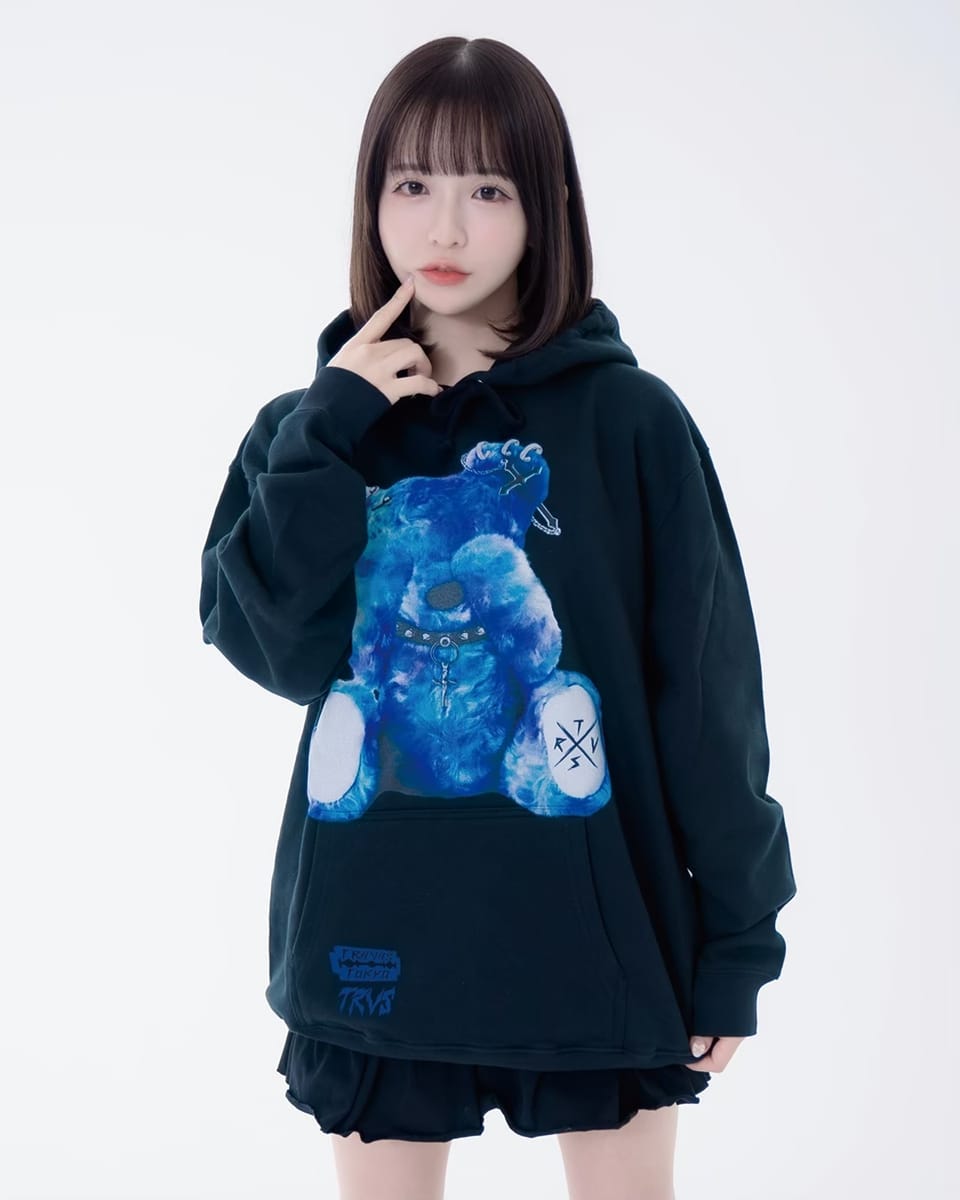 【TRAVAS TOKYO】くまプリントパーカー【Black/Blue】